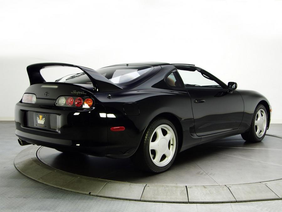  Toyota Supra Targa 1993 года  (фото 12 из 13)
